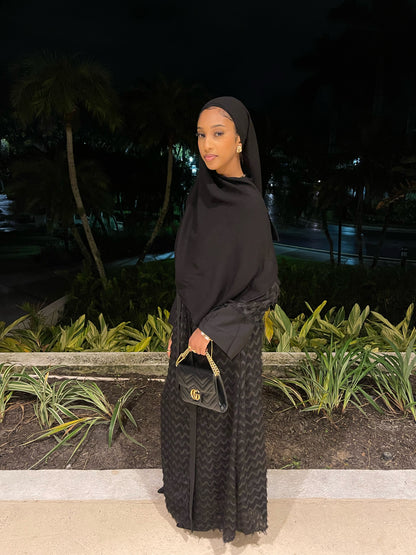 Nova Abaya in Black